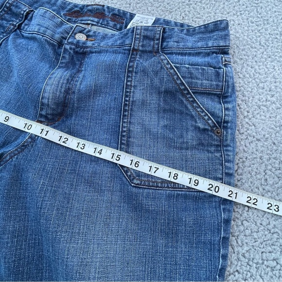 Eddie Bauer Capri Jeans Womens 14 Med Wash Blue Vintage 2009 Comfort plus size - Picture 8 of 16